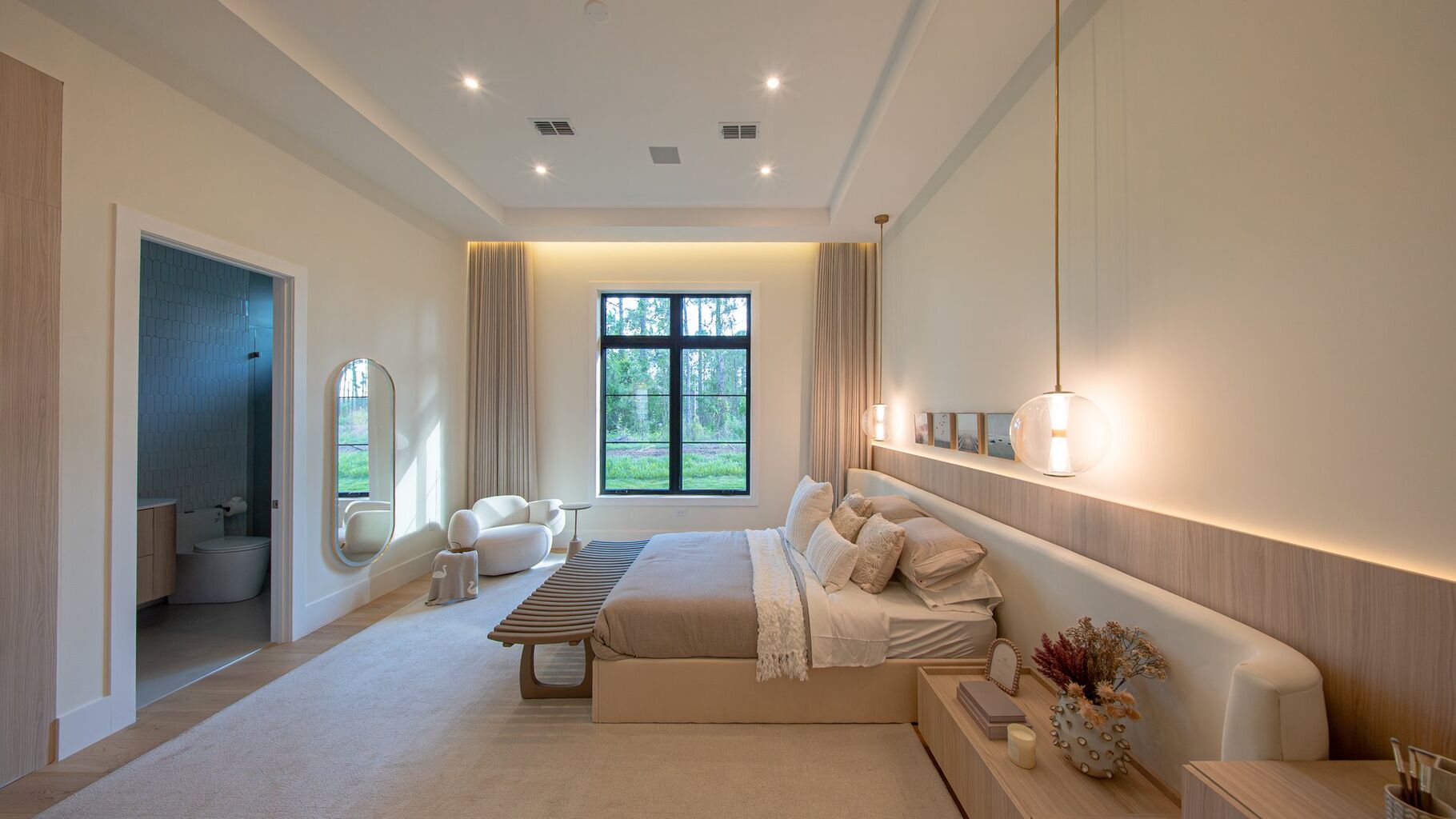 Bold Residence — aparador e iluminação